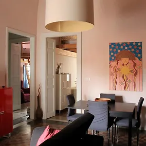 https://casa-carolina-giarre.sicilyhotelsitaly.net